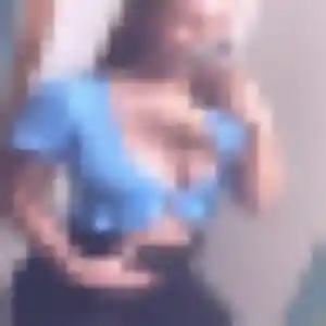 Charline, 22 ans, dispo pour plan cul à Ruffey-sur-Seille