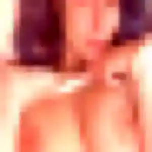 Profil de Capucine à Saint-Allouestre (37 ans) - plan cul anonyme