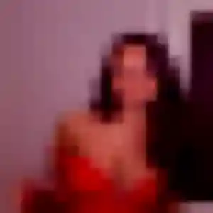 Tatiana (25 ans) à Saint-Armel propose une rencontre maintenant