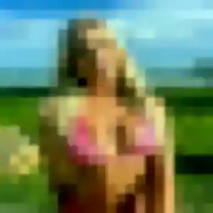 Gaia, 32 ans, disponible à Saint-Arnoult pour une rencontre coquine
