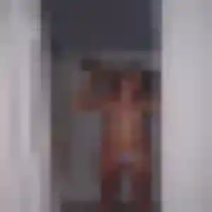 Photo de Barbara à Saint-Aubin (38 ans) - plan cul anonyme