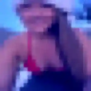 Roxane, fille de 25 ans cherche plan cul à Saint-Aunès