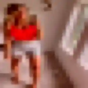 Justine de Saint-Avé, 23 ans - plan cul discret