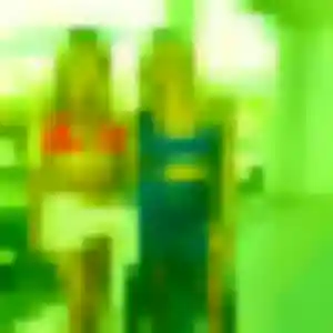 plan cul à Saint-Barthélemy : photo de Melanie, 27 ans - accès libre