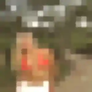 Photo de Azalee à Saint-Blaise (24 ans) - plan cul anonyme