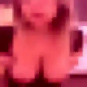 Magalie, 30 ans, disponible à Saint-Brès pour une rencontre coquine