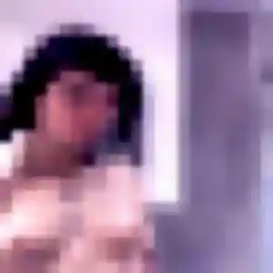 Fatima, 24 ans, connectée à Saint-Cannat pour une rencontre coquine