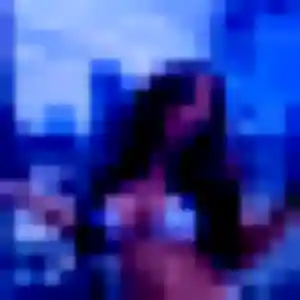 Inaya (44 ans) à Saint-Christophe-de-Double attend une rencontre ce soir
