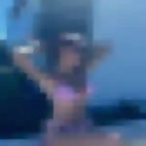 Photo de Karima à Saint-Clément-des-Levées (23 ans) - plan cul gratuit