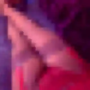 Maud, 23 ans, dispo pour plan cul à Saint-Cyr