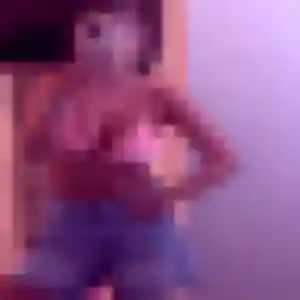 Rejoins Ava, 28 ans à Saint-Cyr-sur-Mer gratuitement
