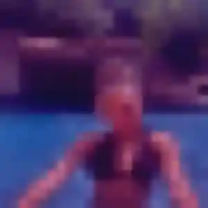 Découvre Odette, 36 ans à Saint-Cyr-sur-Mer en privé