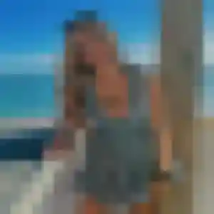 Perrine, 28 ans, en ligne à Saint-Denis-sur-Sarthon pour une rencontre coquine