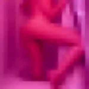 Ava, femme de 35 ans veut plan cul à Saint-Derrien
