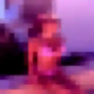 Samantha, 28 ans, dispo pour plan cul à Saint-Estèphe