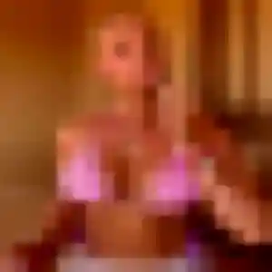 Photo de Bertille à Saint-Eustache-la-Forêt (22 ans) - plan cul gratuit