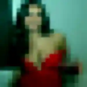 Geraldine, 40 ans, disponible à Saint-Fargeau-Ponthierry pour un plan cul