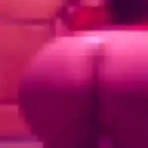 Photo de Amandine à Saint-Georges-sur-la-Prée (27 ans) - plan cul anonyme