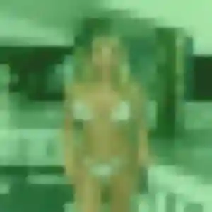 Uranie, femme de 29 ans cherche plan cul à Saint-Georges-sur-Moulon