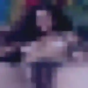 Aurore, 22 ans, veut un plan cul à Saint-Germain-des-Prés