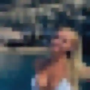Charlotte (32 ans) à Saint-Germain-et-Mons attend une rencontre rapidement