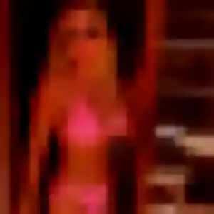 Coralie, 42 ans, disponible à Saint-Germain-le-Châtelet pour un plan cul