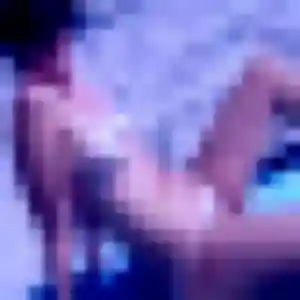 Leonore, 36 ans, en ligne à Saint-Gondon pour une rencontre coquine