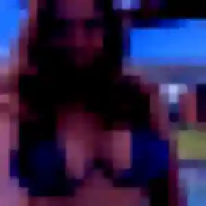 Ornella (36 ans) à Saint-Jean-de-la-Neuville cherche une rencontre ce soir