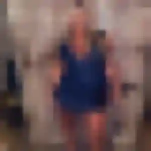 Lucie, fille de 34 ans veut plan cul à Saint-Jean-sur-Mayenne