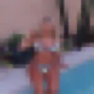 plan cul à Saint-Julien : profil de Zara, 37 ans - inscription gratuite