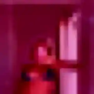 Raphaelle, 30 ans, connectée à Saint-Julien-sur-Reyssouze pour une rencontre coquine