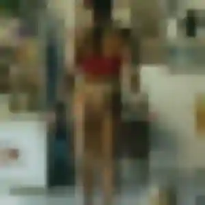 Bertille, 23 ans, connectée à Saint-Just-Chaleyssin pour un plan cul
