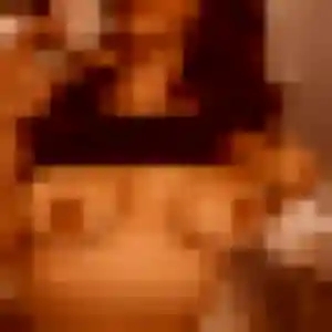 Olga, 30 ans, connectée à Saint-Just-le-Martel pour une rencontre coquine