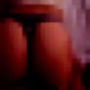 Yvonne, 40 ans, dispo pour plan cul à Saint-Laure