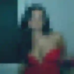 Photo sexy de Manon, 34 ans à Saint-Laurent-de-Neste - plan discret