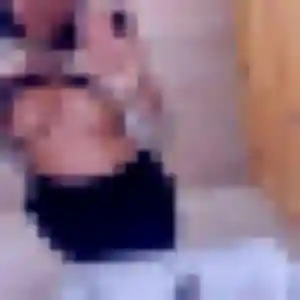 Rejoins Frederique, 29 ans à Saint-Léger-lès-Domart gratuitement