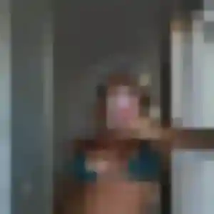 Wahiba, 33 ans, dispo pour plan cul à Saint-Léonard