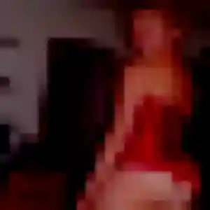 Nina, 36 ans, connectée à Saint-Malô-du-Bois pour une rencontre coquine