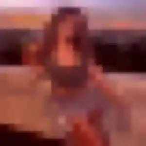 Photo exclusive de Hermine, 37 ans à Saint-Martin-de-Bréthencourt - rencontre coquine