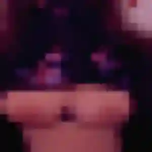 Celeste, 29 ans, connectée à Saint-Martin-de-Fraigneau pour une rencontre coquine
