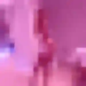Rencontre Leana, 26 ans à Saint-Maurice-les-Brousses en privé