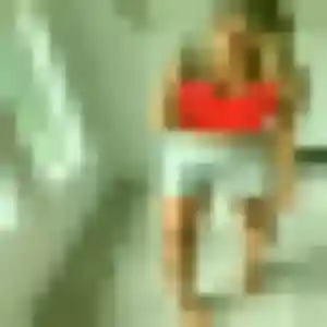 Stephanie (28 ans) à Saint-Maximin attend une rencontre ce soir