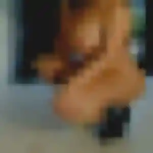 Rejoins Barbara, 33 ans à Saint-Médard-d'Eyrans en privé