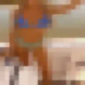 Jennifer, 25 ans, disponible à Saint-Omer-en-Chaussée pour une rencontre coquine