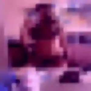 Charmante Karima, 28 ans à Saint-Ouen-sur-Iton - la contacter