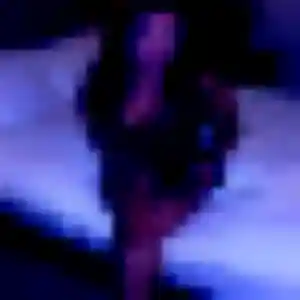 Louisa de Saint-Paër, 22 ans - plan cul sans prise de tête