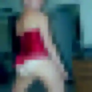 Lily, fille de 33 ans veut plan cul à Saint-Paul-en-Jarez