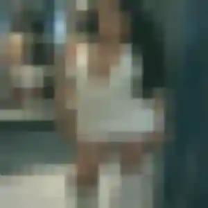 Amel, 23 ans, en ligne à Saint-Pierre-des-Corps pour un plan cul