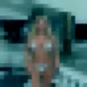 Mila de Saint-Pierre-des-Nids, 28 ans - plan cul discret