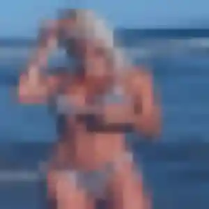 Alix, 42 ans, en ligne à Saint-Pierre-les-Étieux pour un plan cul